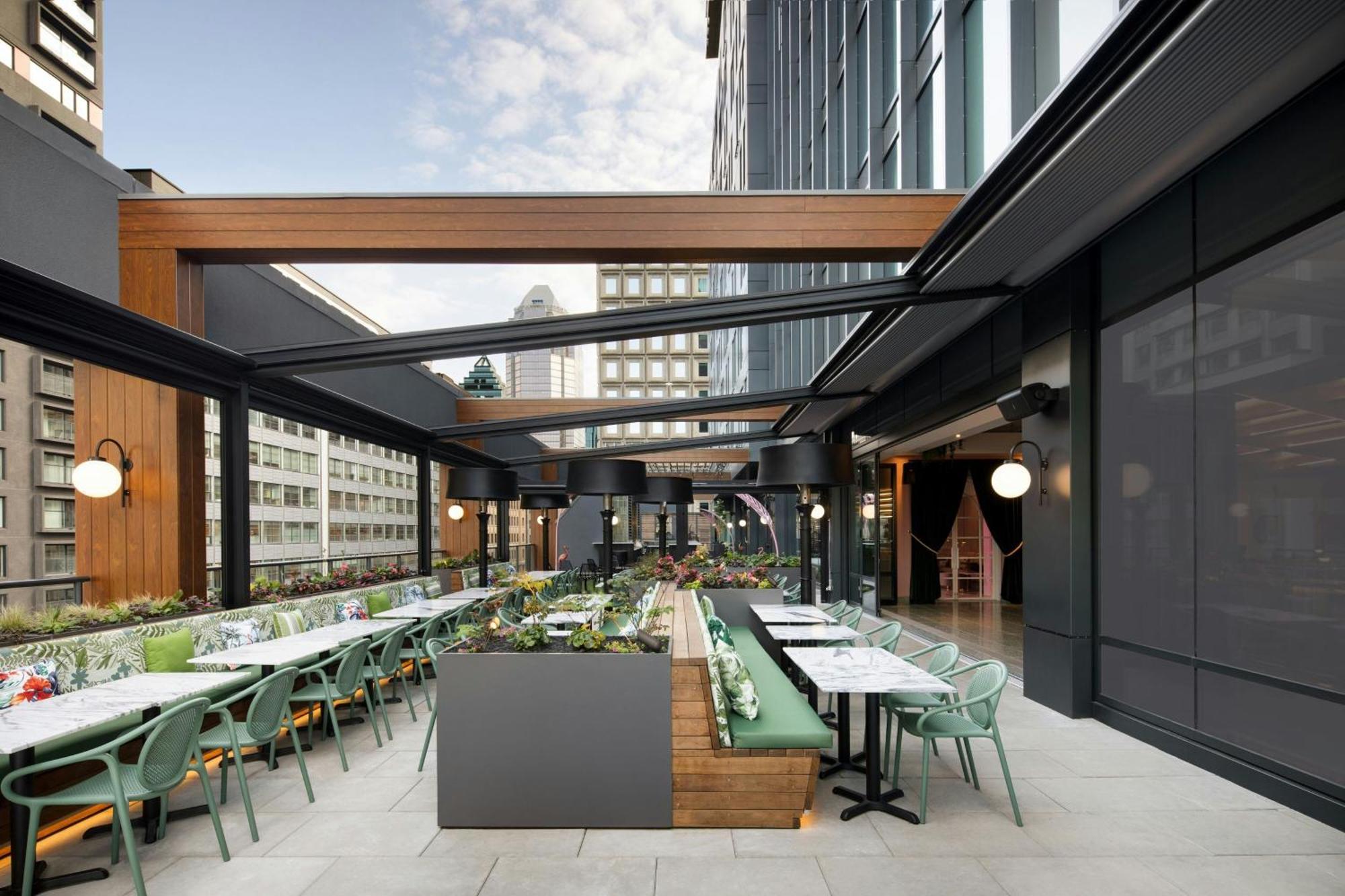 Honeyrose Hotel, Montreal, A Tribute Portfolio Hotel Exterior foto The rooftop bar at The Standard London